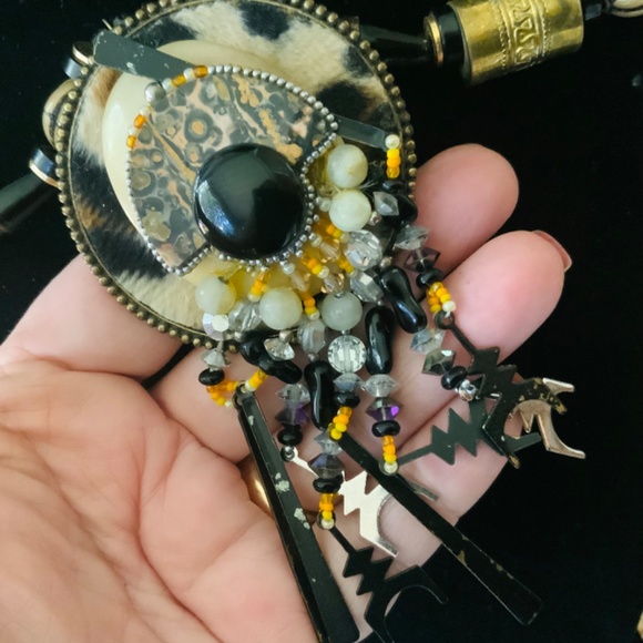 HANDMADE VINTAGE PENDANT STATEMENT NECKLACE Onyx/LEOPARD STONE VINTAGE BRASS - Picture 7 of 11